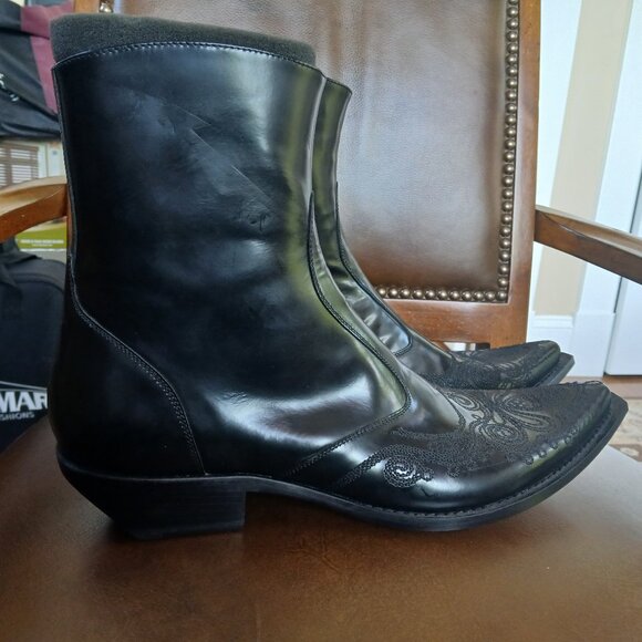Mens black all leather short boots. New and Unworn. - Picture 6 of 10